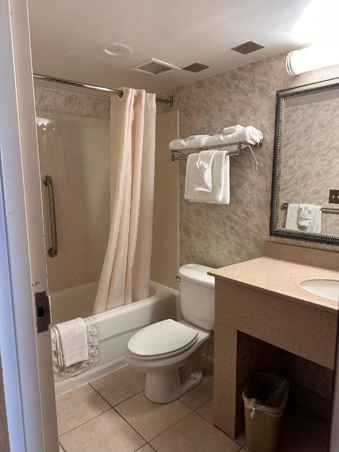 The Breakers Resort Inn Вирджиния Бийч Екстериор снимка